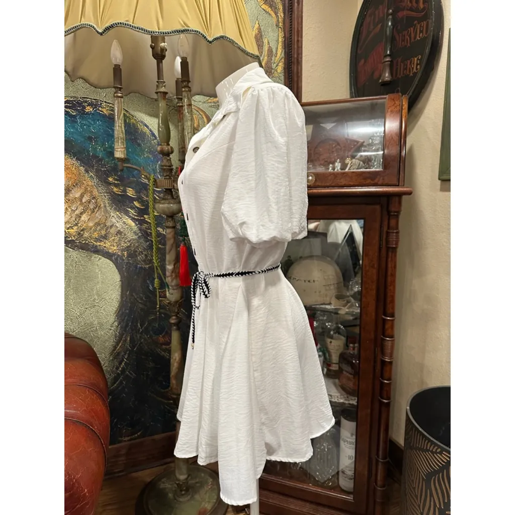 Women's Hint of Blush White Mini Dress with Black Belt M - Image 3