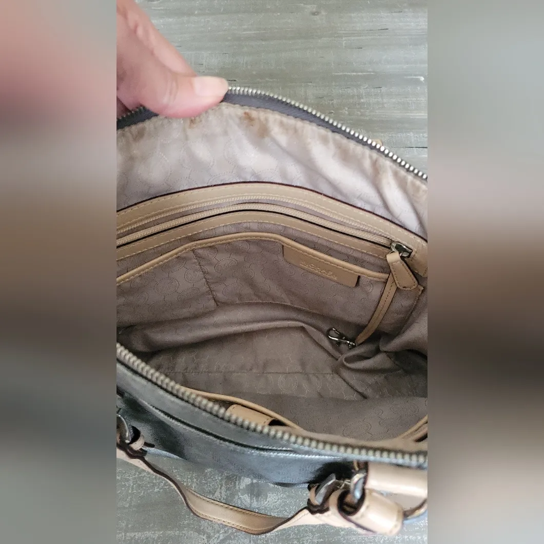 Michael Kors Jet Set Multifunction Large Tote Bag - Image 12