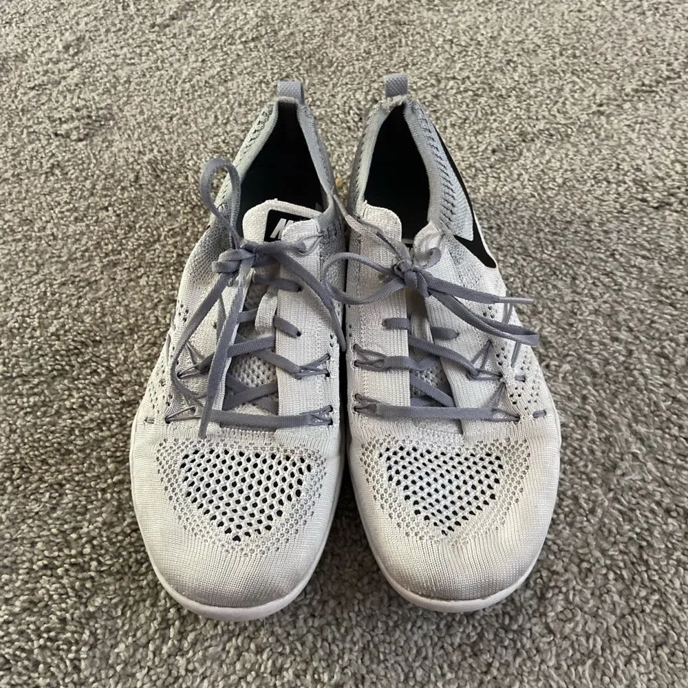 NIKE FREE FOCUS FLYKNIT TRAINING WHITE‎ BLACK WOLF GREY 844817-100 WOMENS SIZE 8 - Image 5