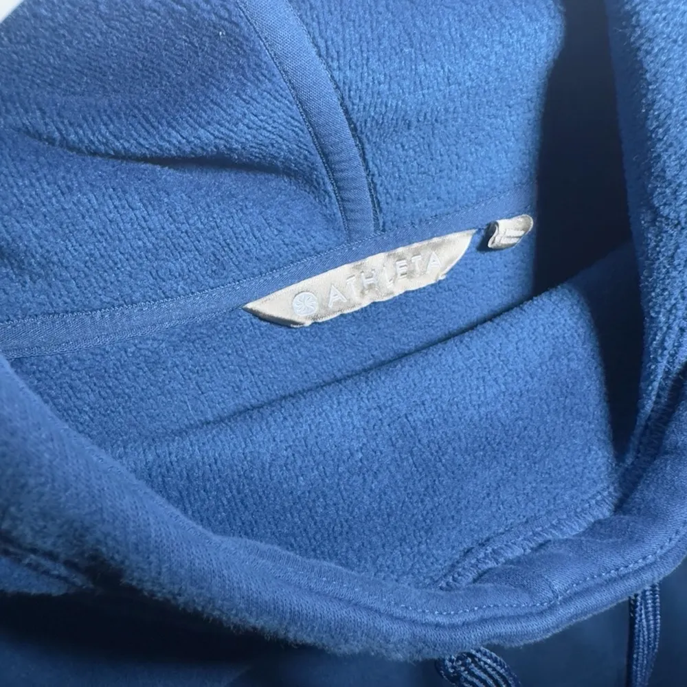 Athleta Pullover Hoodie M - Image 4