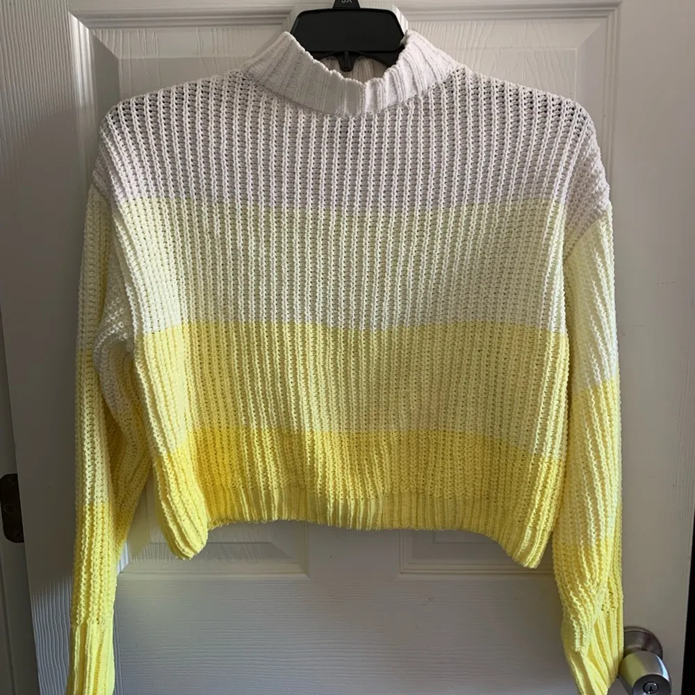My Michelle Lady’s sweater - Image 2