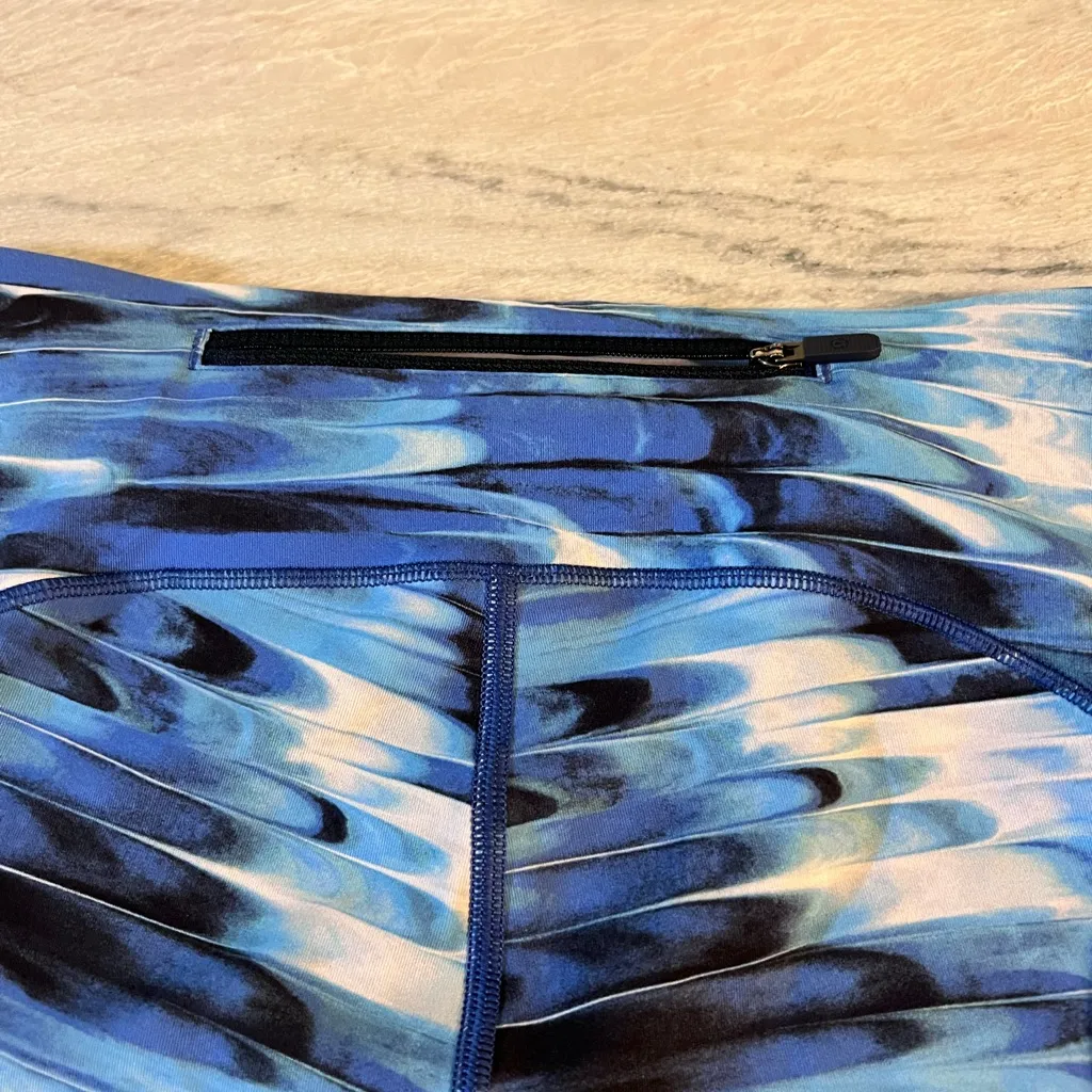 Lululemon Speed Up Crop 21" - Image 9