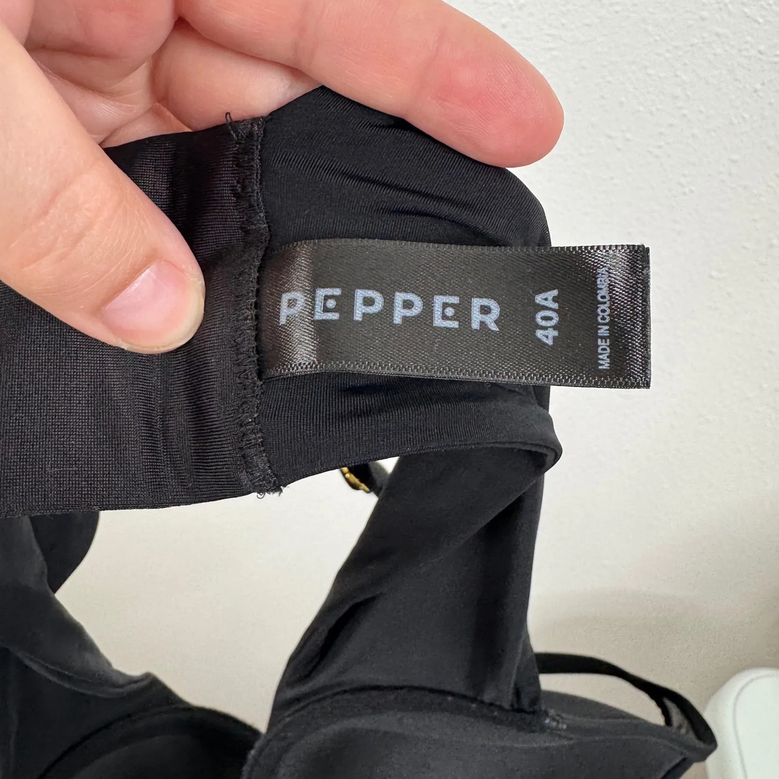 Pepper Black Underwire Bra Size 40A - Image 4