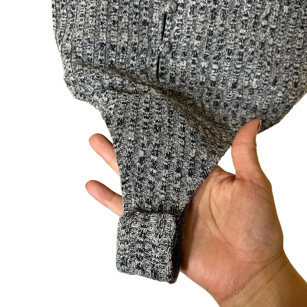 Privacy please Grey Ribbed Texture Snap Closure Round Neck Sleeveless Bodysuit S - Image 5