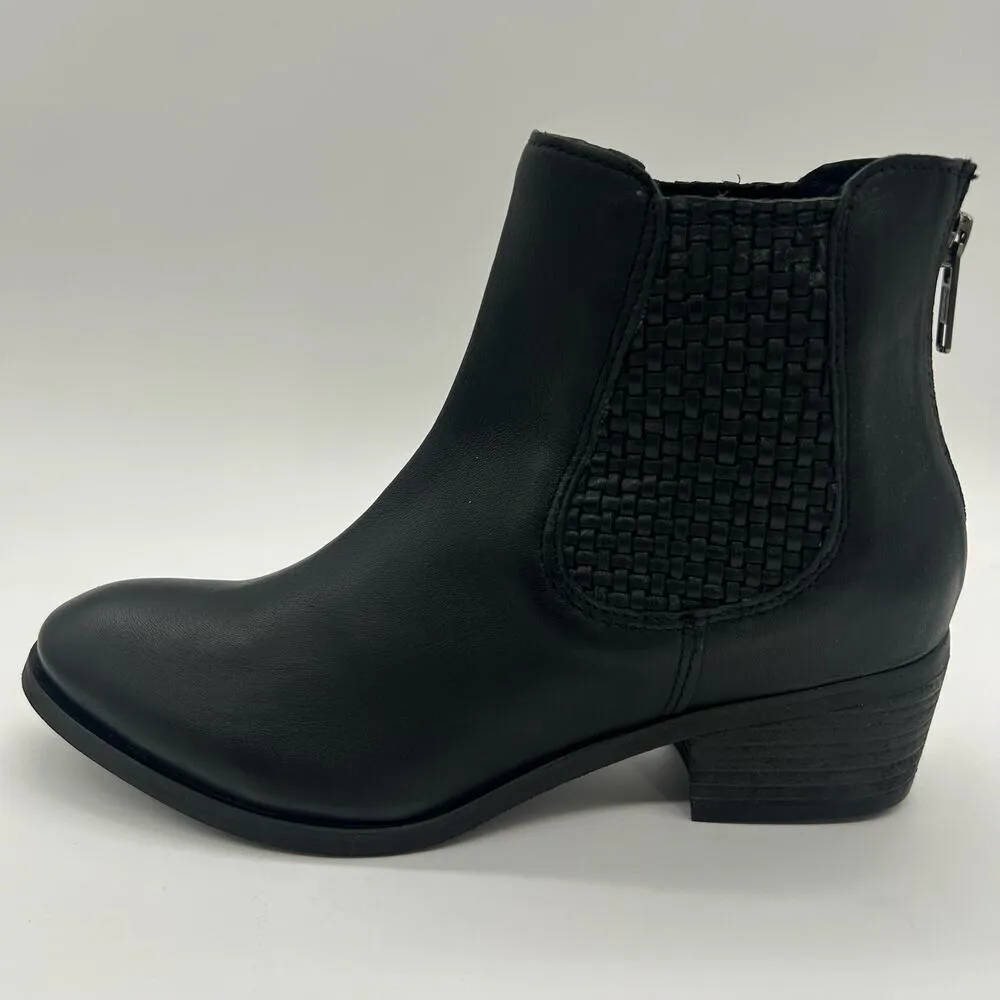 Journee Collection Boots Womens 6 Black Premium Leather Emerson Boots NEW - Image 2