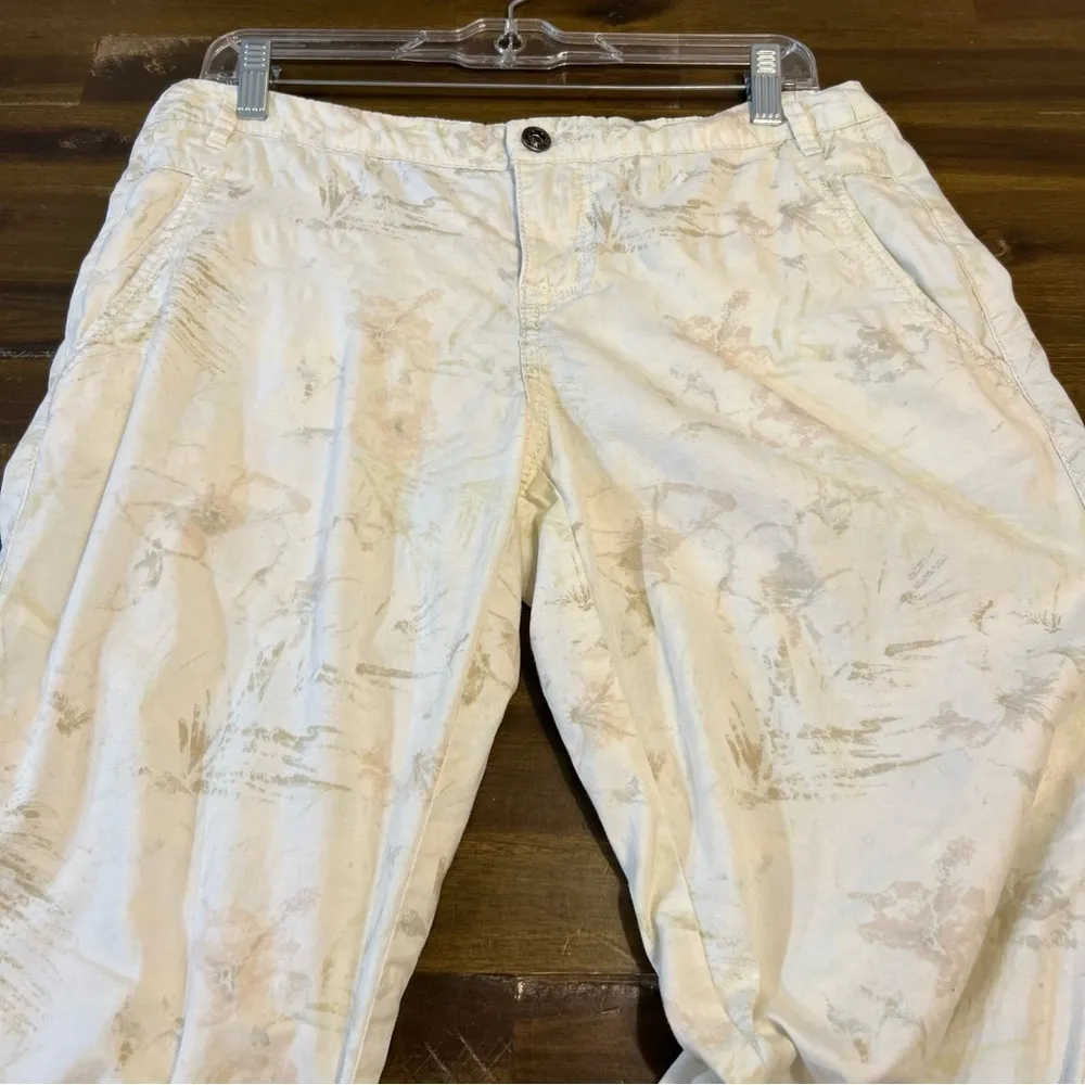 Anthropologie Marrakech Cropped Pants Floral Minimal Cream Granny Core Botanical - Image 5