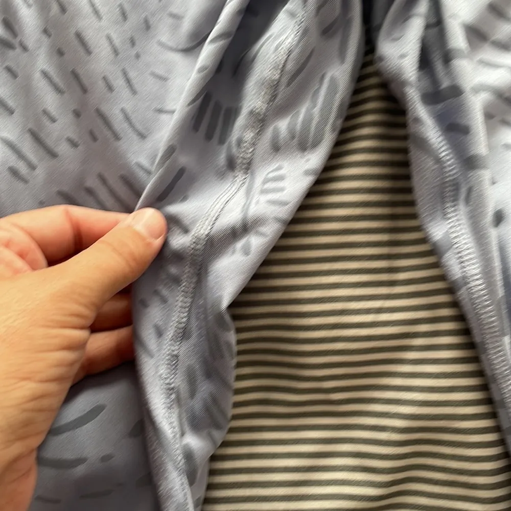 Nike Women’s Pro Dri-Fit High Wasted 7/8 Graphic leggings - Image 2