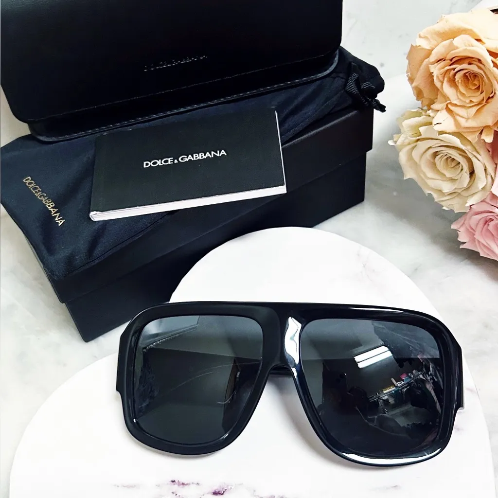 Authentic Dolce & Gabbana Black & Gold DG Mask Unisex Sunglasses - Image 10