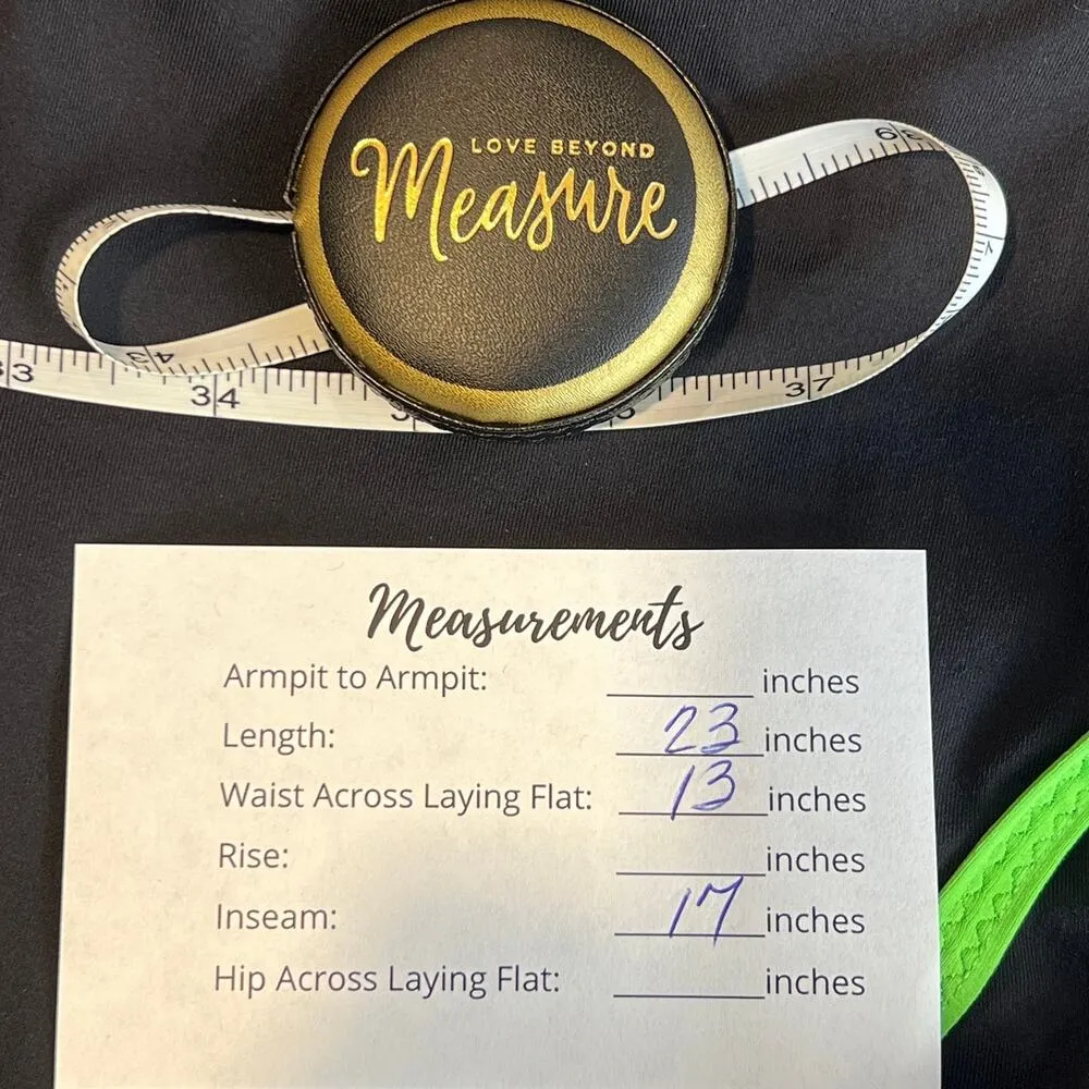 Lululemon Align Cropped Leggings Black Green 6 Zip Pocket Reflective Workout - Image 3