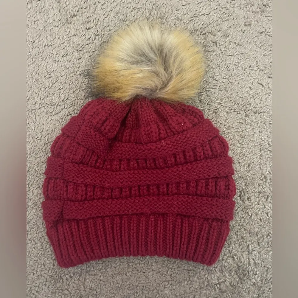 CC PomPom Faux Fur Puff Knit Beanie Hat - Image 2