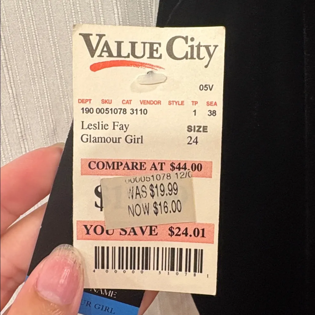 NWT Vintage Leslie Fay Asymmetrical Hem Velvet Skirt - Image 5