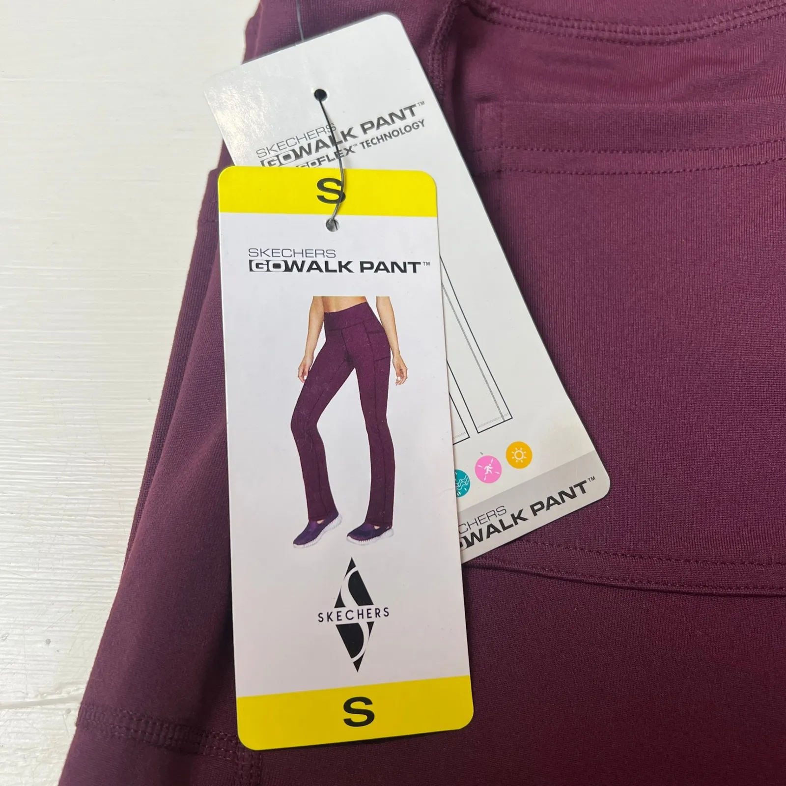 Skechers Women's Small Plum Straight-Leg GoWalk Pants Cleanfit Athleisure - Image 2