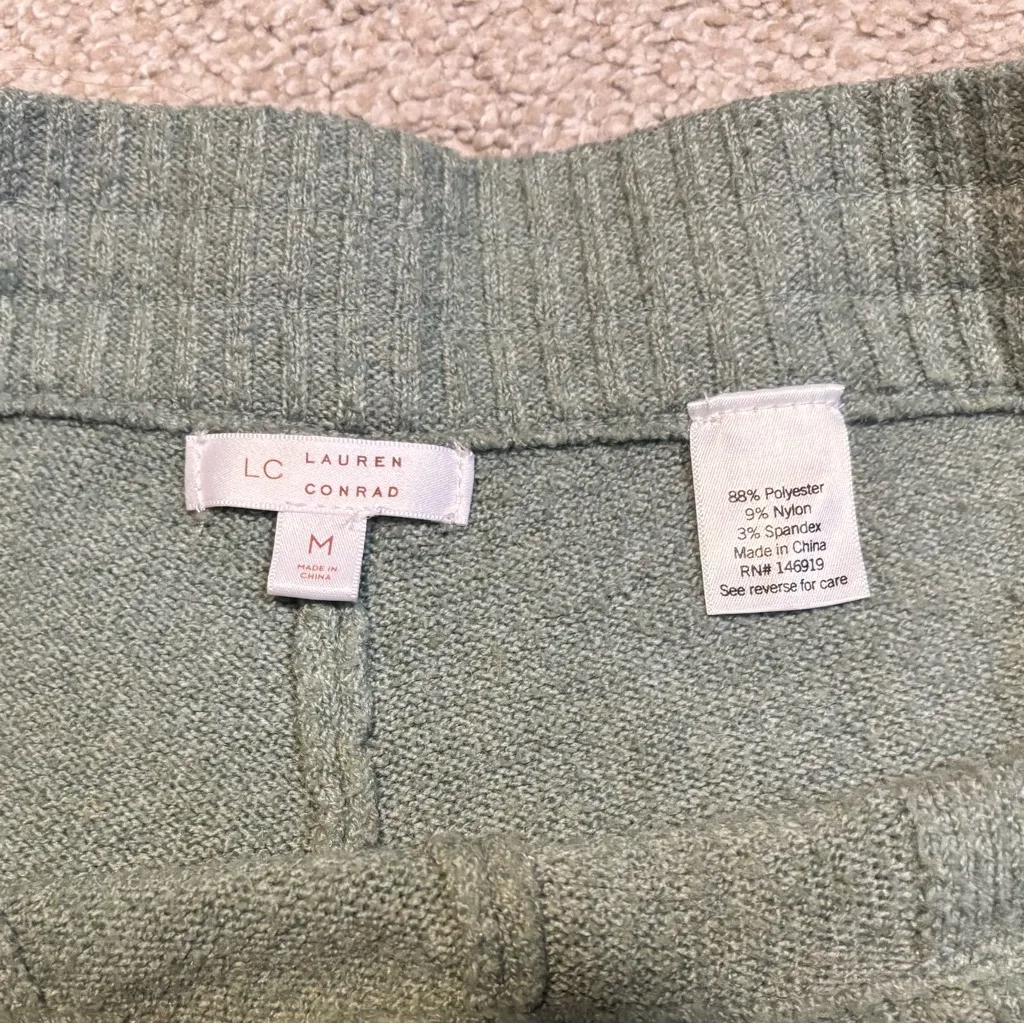 Lauren Conrad Knit Lounge Shorts Sage Green Size Medium - Image 4