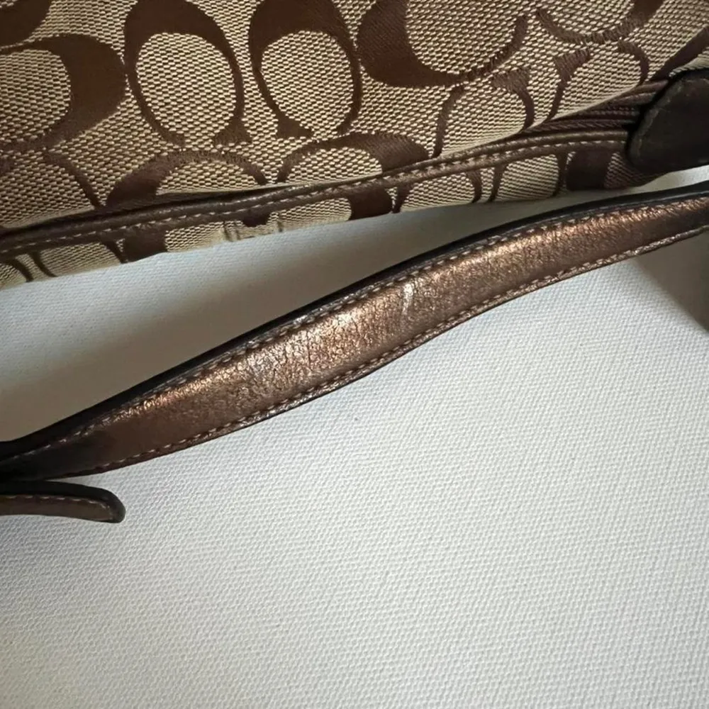 Brown Coach small shoulder bag - Image 3