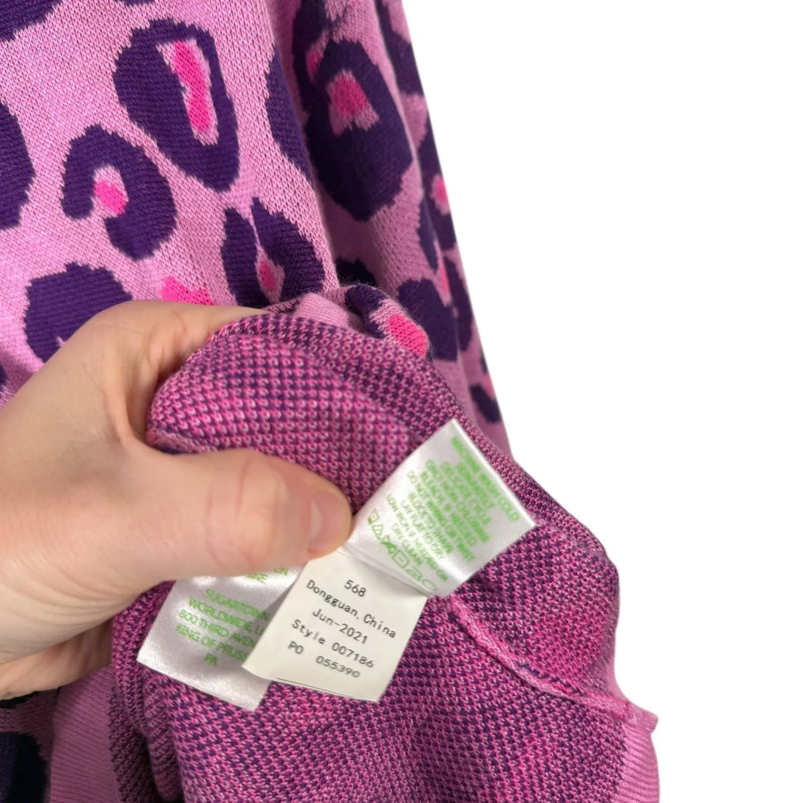 Lilly Pulitzer Don't Be a Cheetah V-Neck Jasmina Sweater Purple Preppy Womens Md - Image 6