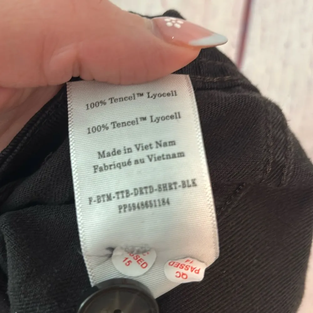 NWOT Everlane The Utility Short in Buttersoft - Image 12