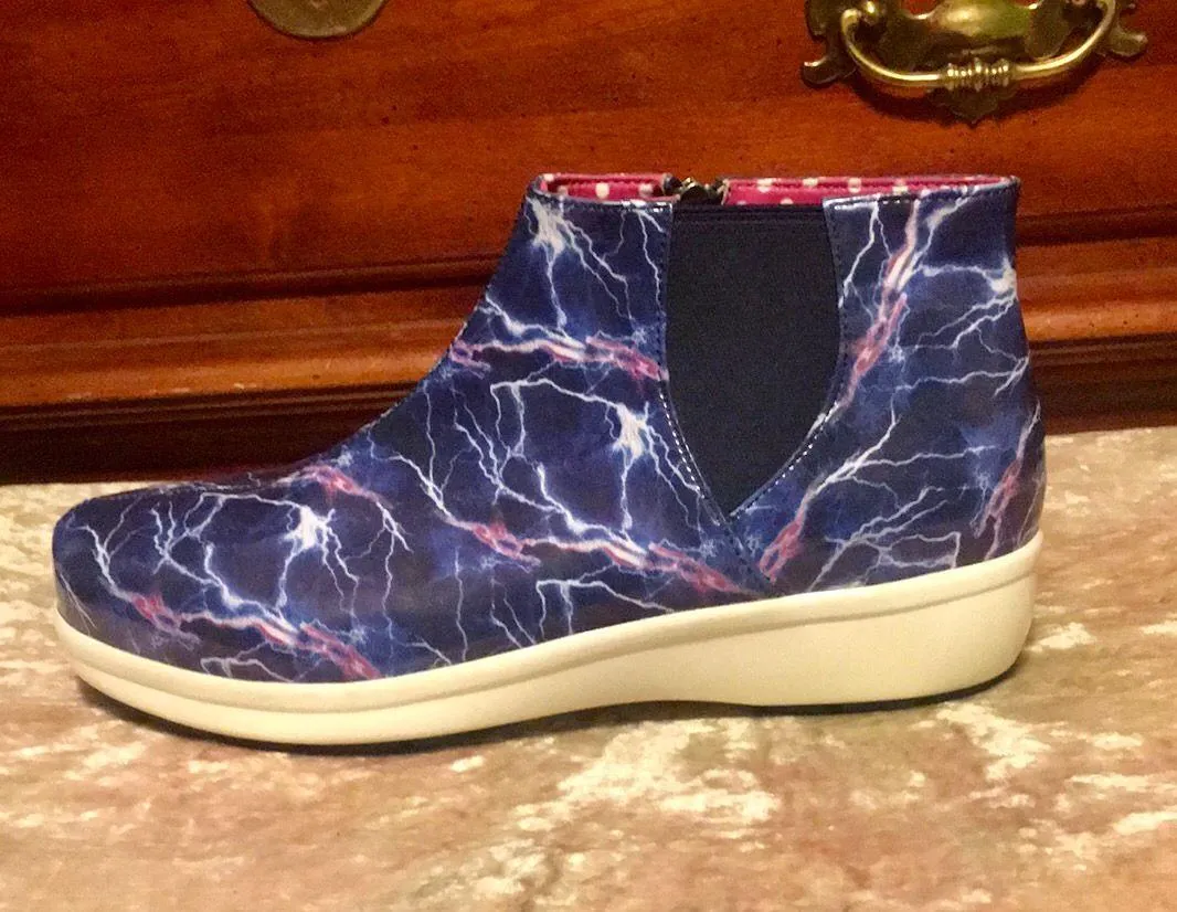 Climatease Blue Lightning Side Zip Boots  $130 EUC 10.5 - Image 2