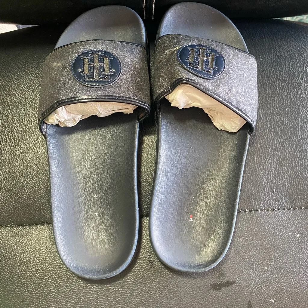 Tommy Hilfiger Women’s Danaa Sport Black Glittery Slides Size 9M - Image 11