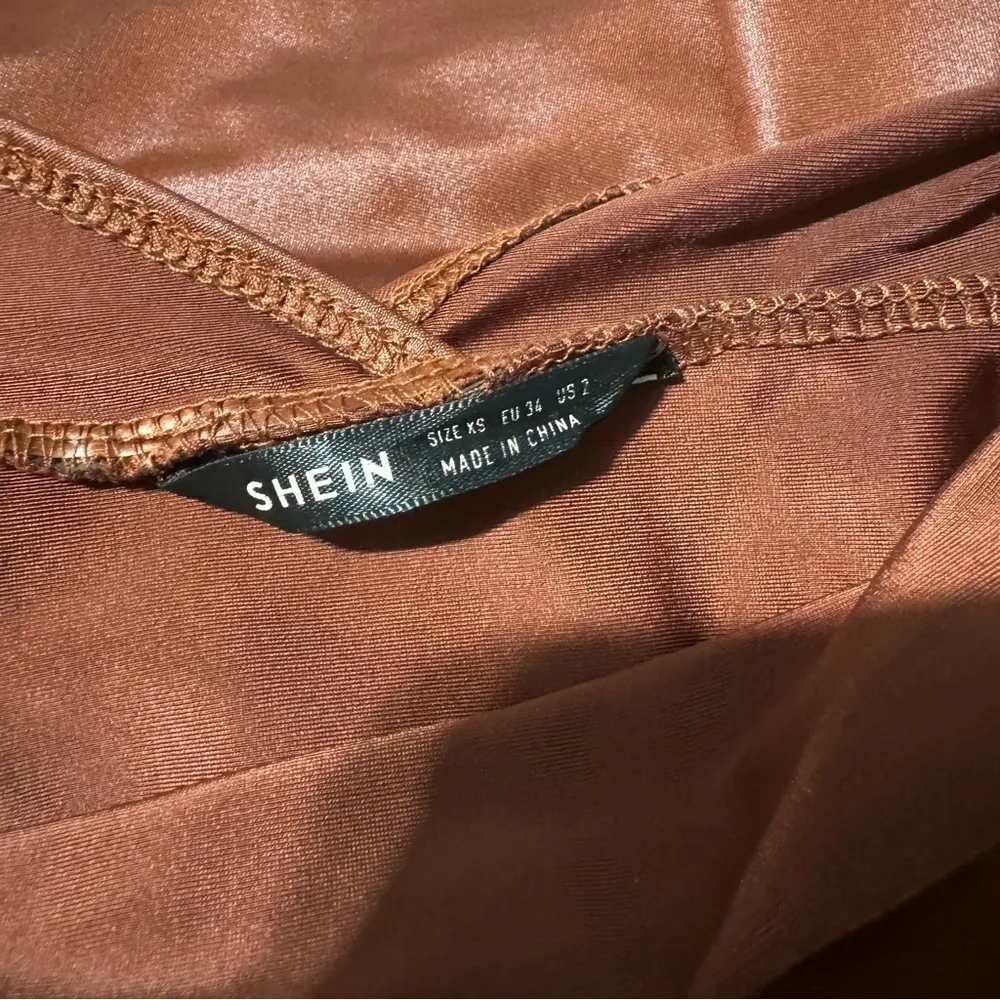 SHEIN Rust Brown Asymmetrical Hem Open Back PU leather Bodycon Party Dress Sz XS - Image 10