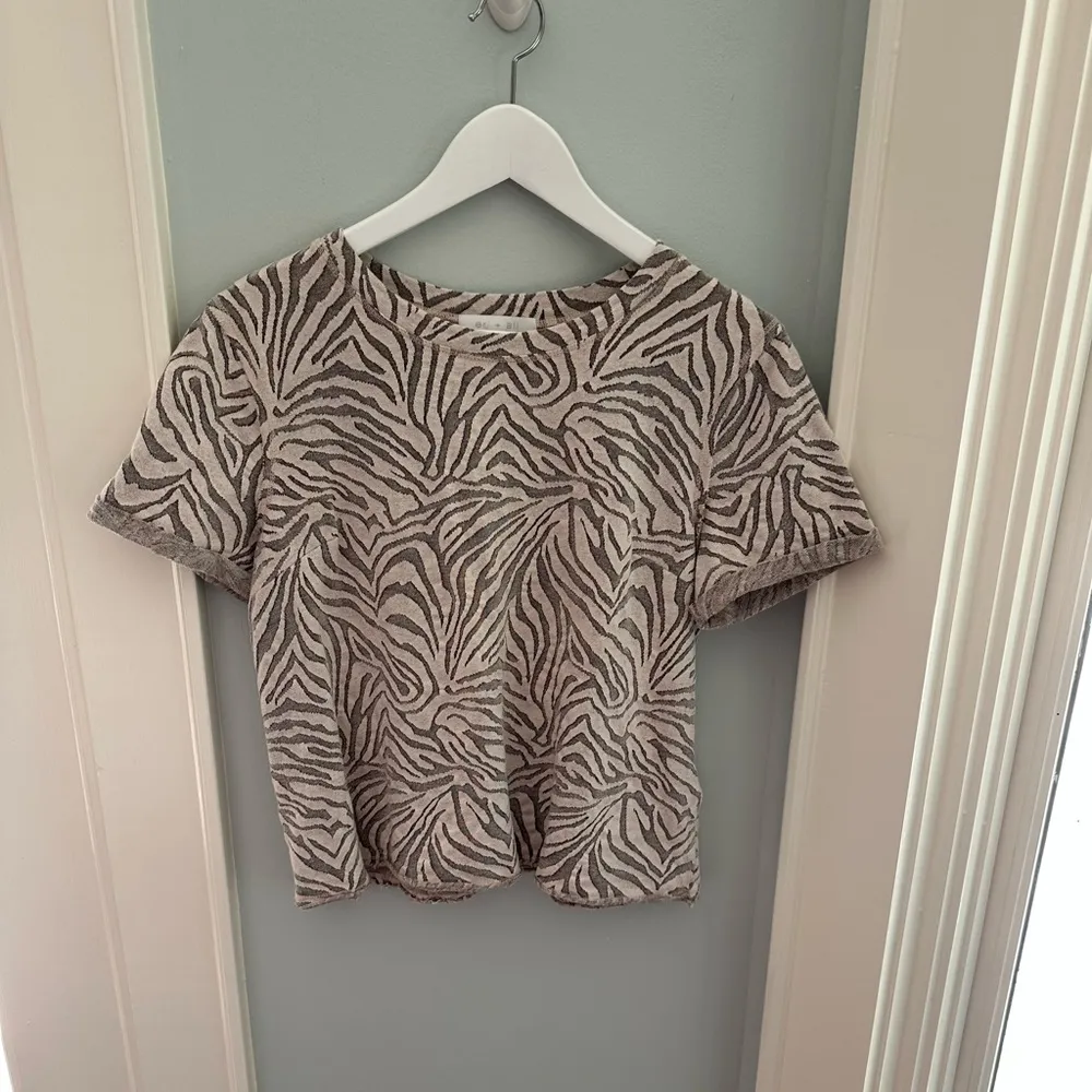 Anthropologie Structured Zebra Top - Image 3