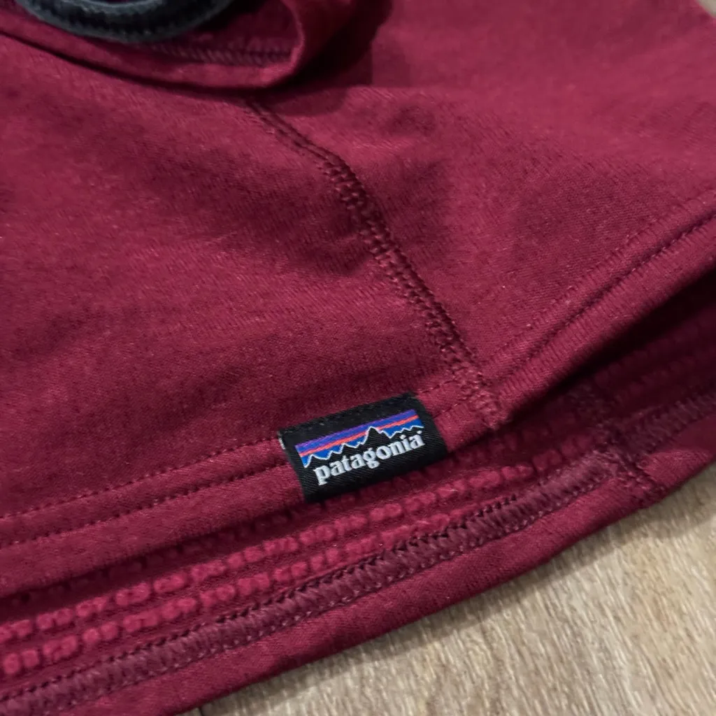 Patagonia Capilene Thermal Weight Zip Neck Base Layer Size Medium - Image 2