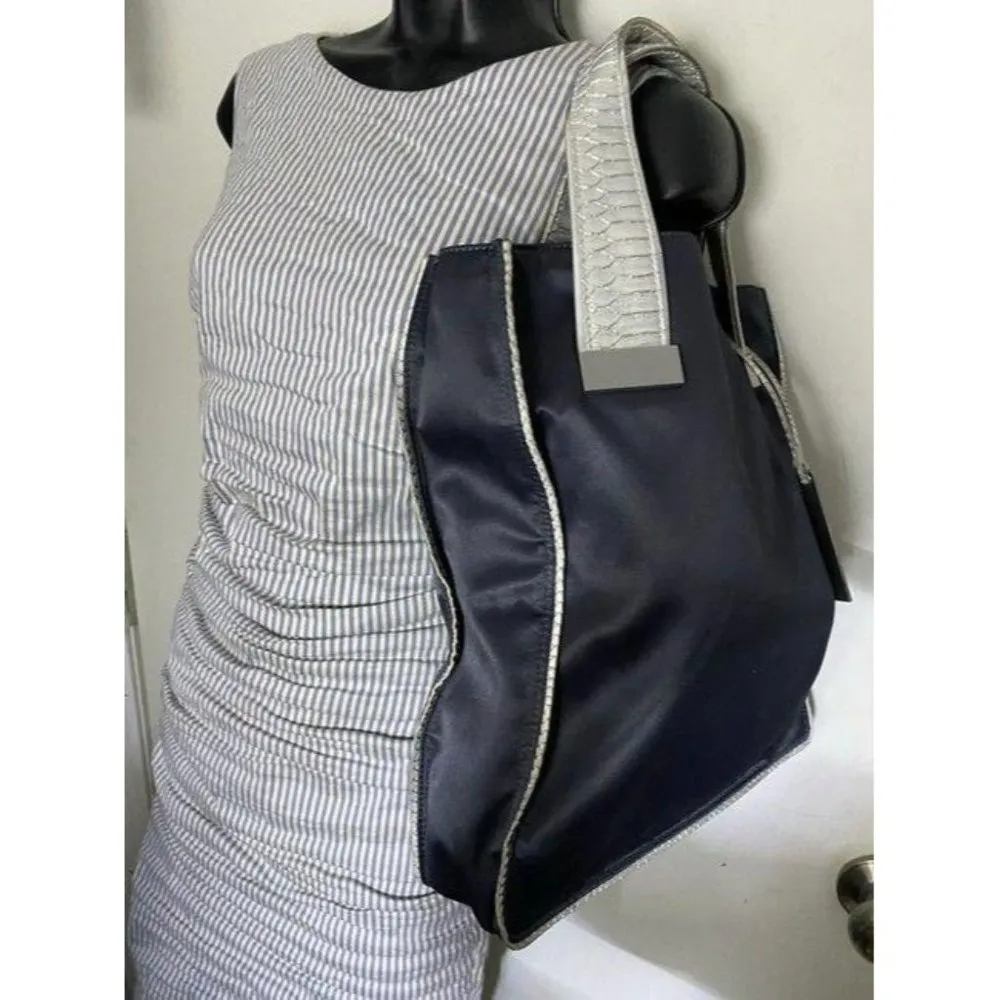 Devi Kroell Shoulder Bag Black Nylon Fabric Tote - Image 8