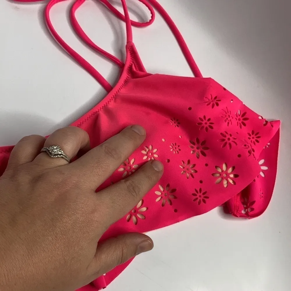 Victoria’s Secret‎ PINK hot pink bikini top size medium - Image 5