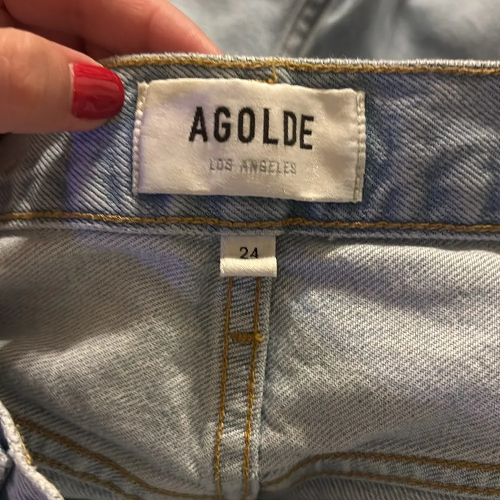 AGOLDE 90's Mid Rise Loose Jeans in Reputation - Image 5
