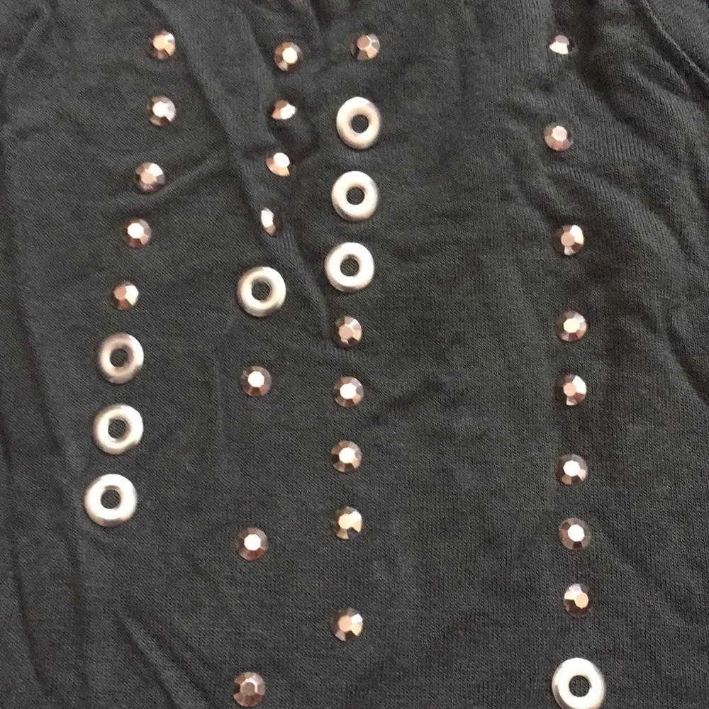 ⭐️ Olive green top with metal details - Image 4