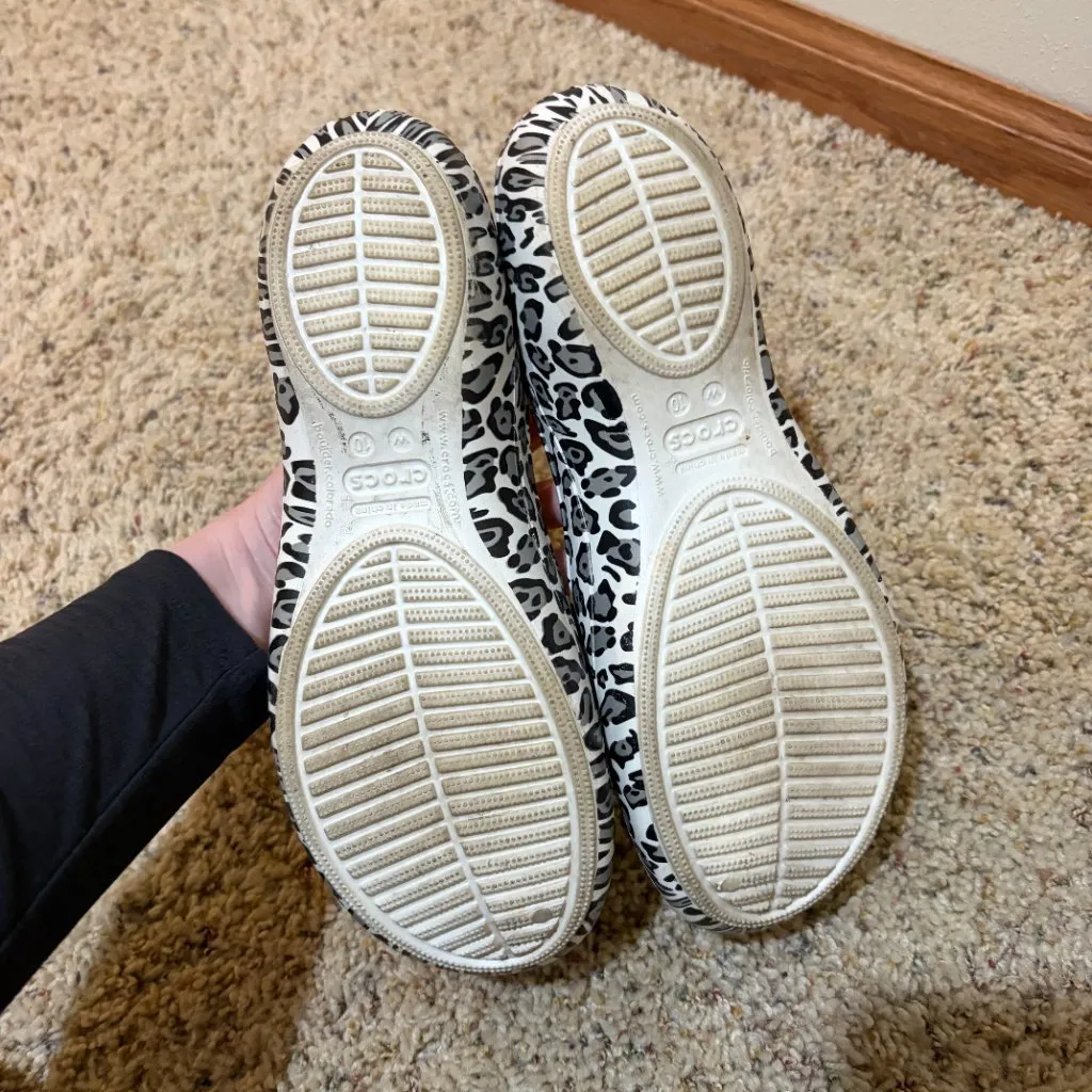 Crocs Animal Print Cheetah Leopard Flats - Image 5