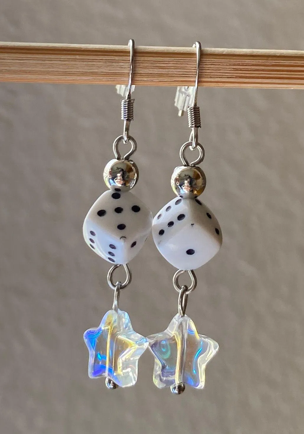 dice & star grunge funky y2k style dangle earrings 🎲⭐️ - Image 5