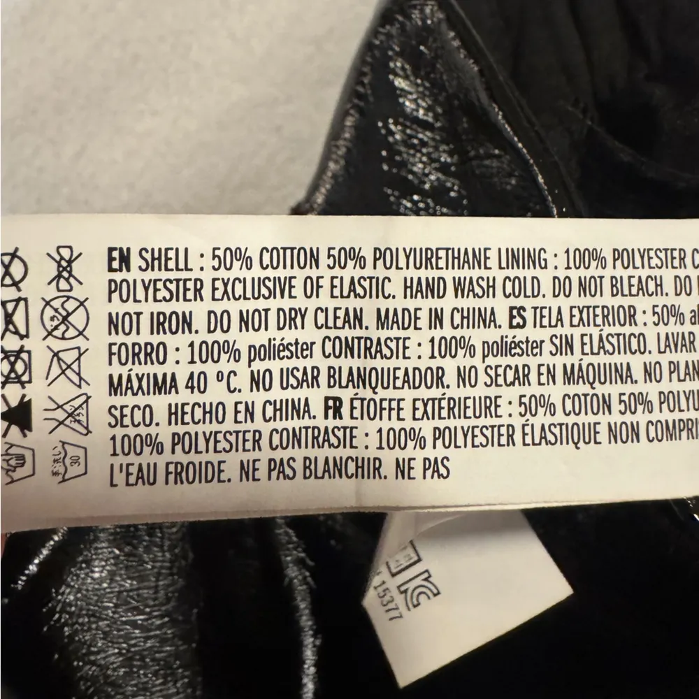 Black Women's Grey Lab Shorts Size XS - Image 5