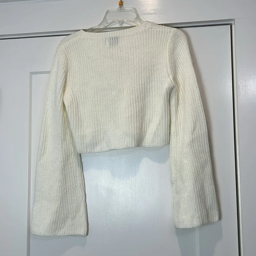 Princess Polly Cream Knit Crop Top sweater with bell sleeves size XS/S. - Image 6