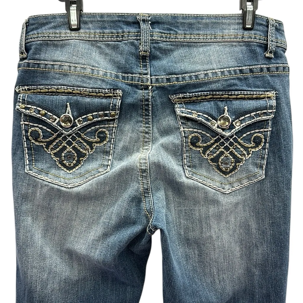 Canyon River Blues Bootcut Western Button Flap Embroidered Rhinestone Jeans 31 - Image 6