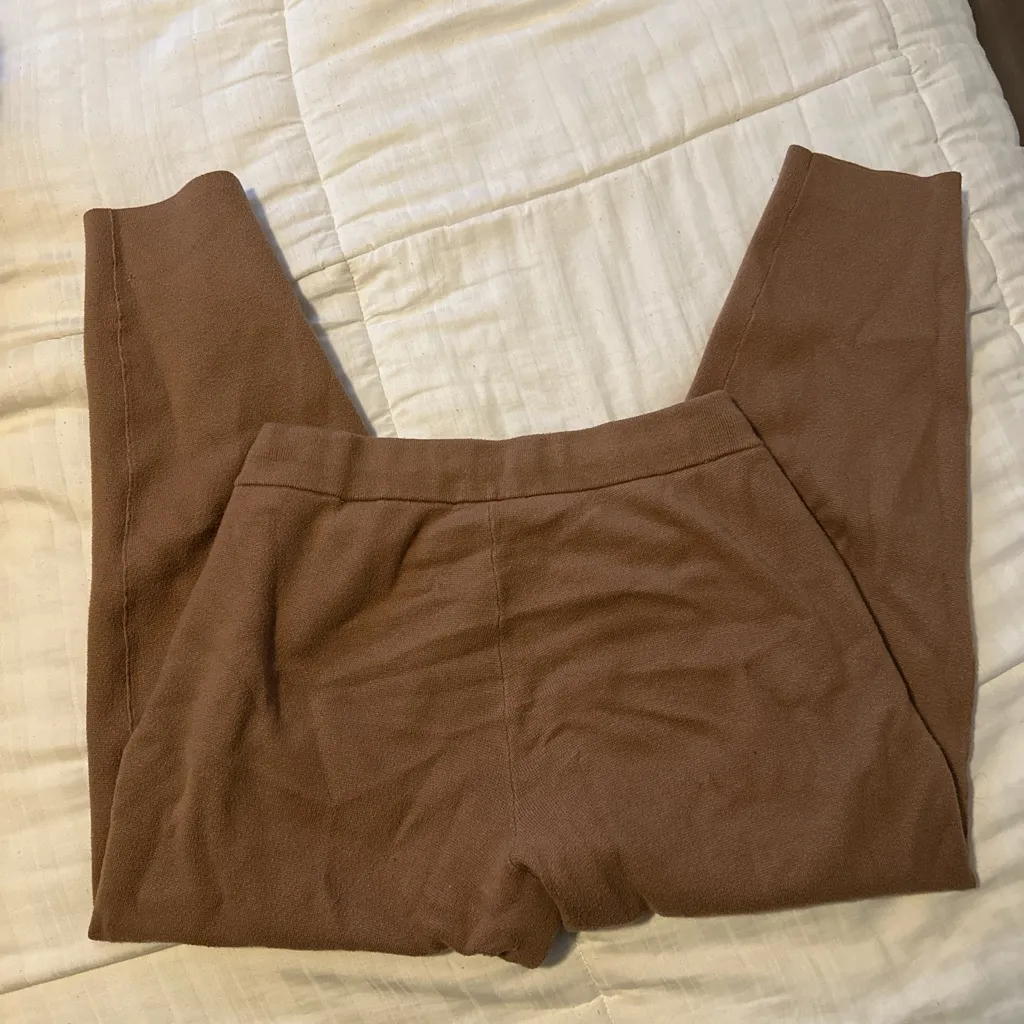 Banana Republic Tan Knit Pants - Image 3