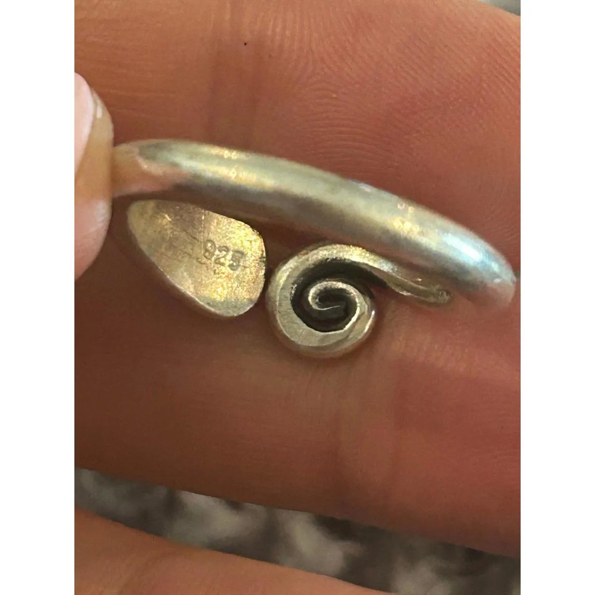 Z22 size 7 925 sterling silver ring - Image 5