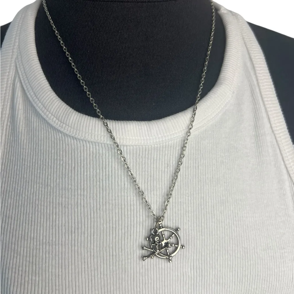 PIRATE JOLLY ROGER SHIP WHEEL NECKLACE SILVER TONE METAL 12 - Image 2