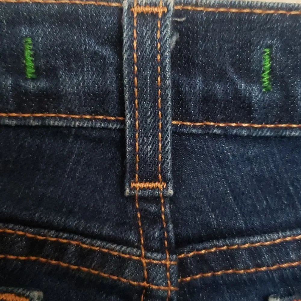 Jbrand jean flare jean w low rise - Image 8