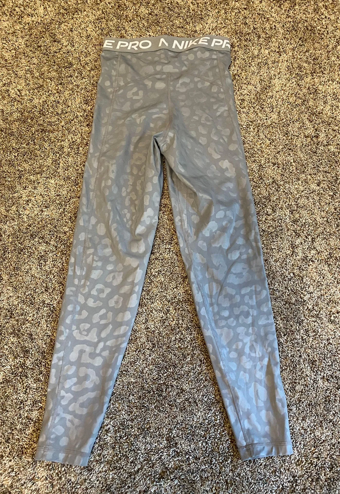 Grey Leapord Legging - Image 2