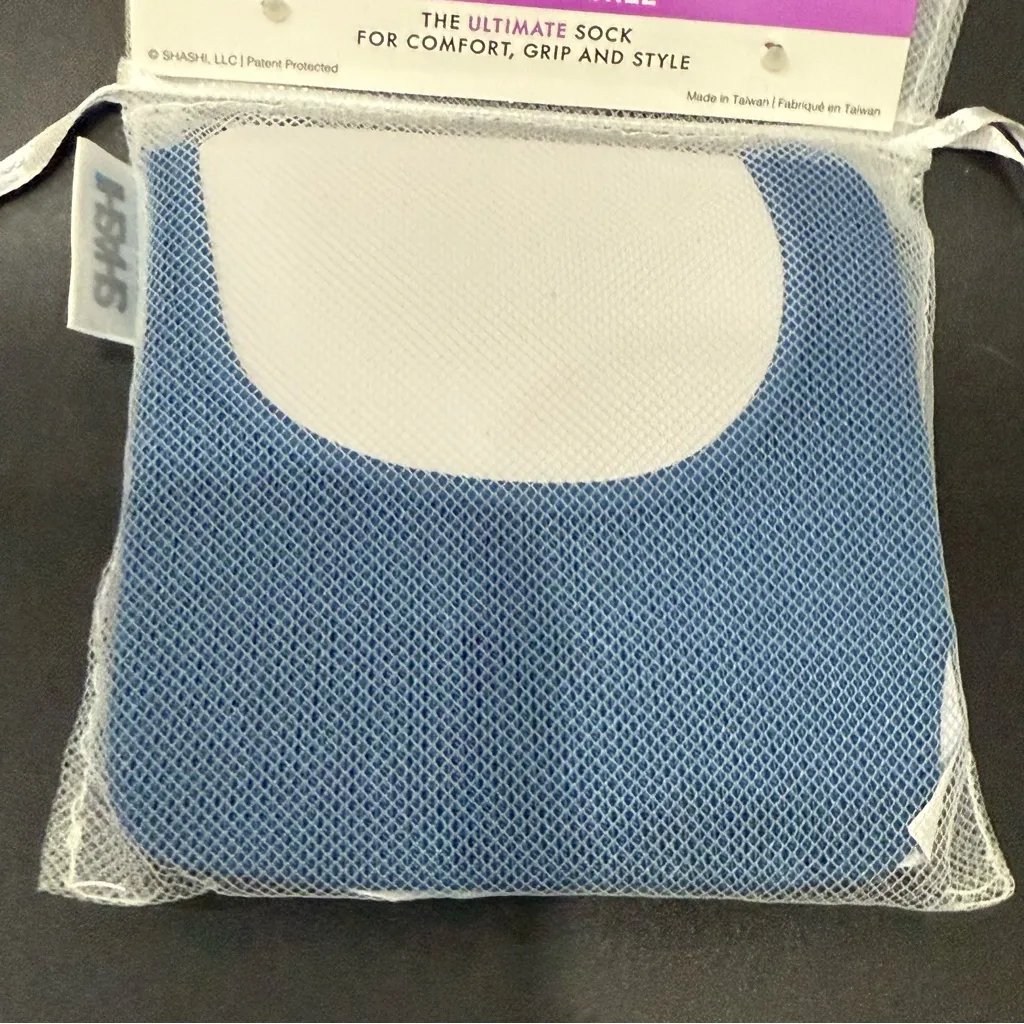 SHASHI Sweet Open Style Clean & Cool Denim Barre Pilates Yoga Full Grip Socks M Blue Size M - Image 4