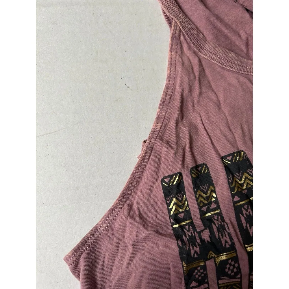 NWT - Disney Hakuna Matata Tank sz M - Image 5