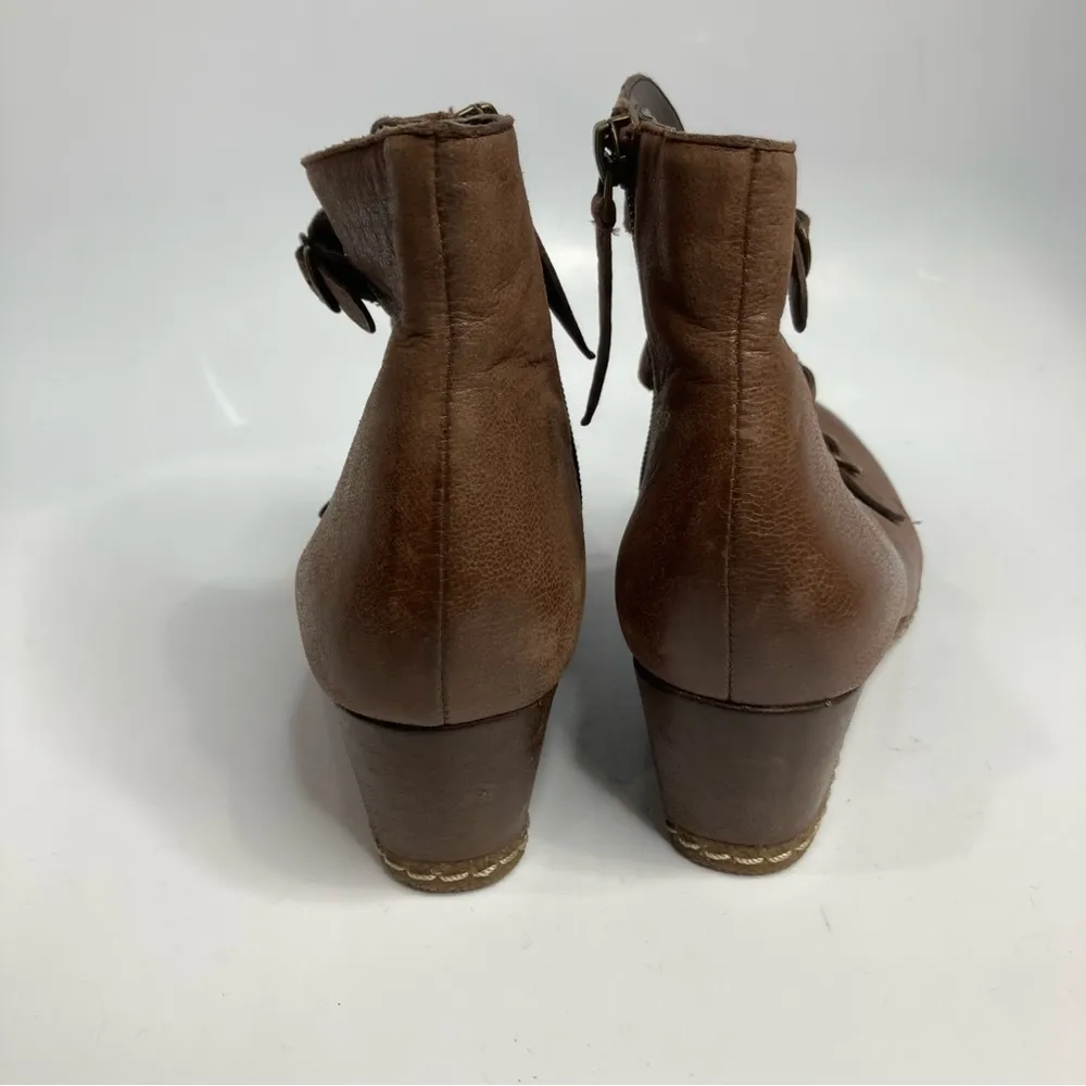 Franco Sarto Anessa wedge Booties size 5.5‎ - Image 3