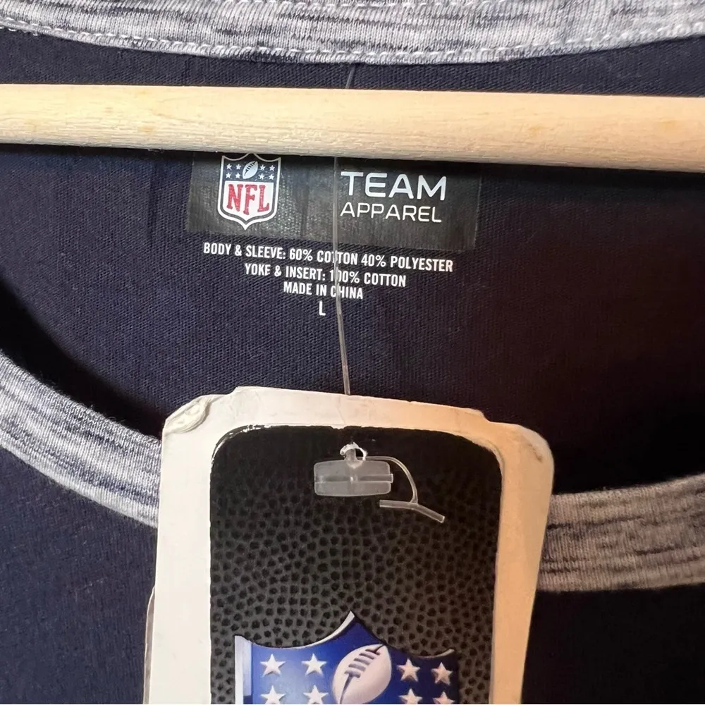 Tennessee Titans T-Shirt Women’s L Short Sleeve NFL Football Tee Shirt NEW! - Image 3