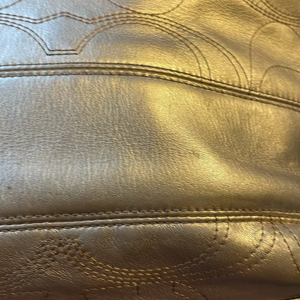 Coach F18877 Gold Metallic Signature Stripe Stitch Leather Tote Bag - Image 9
