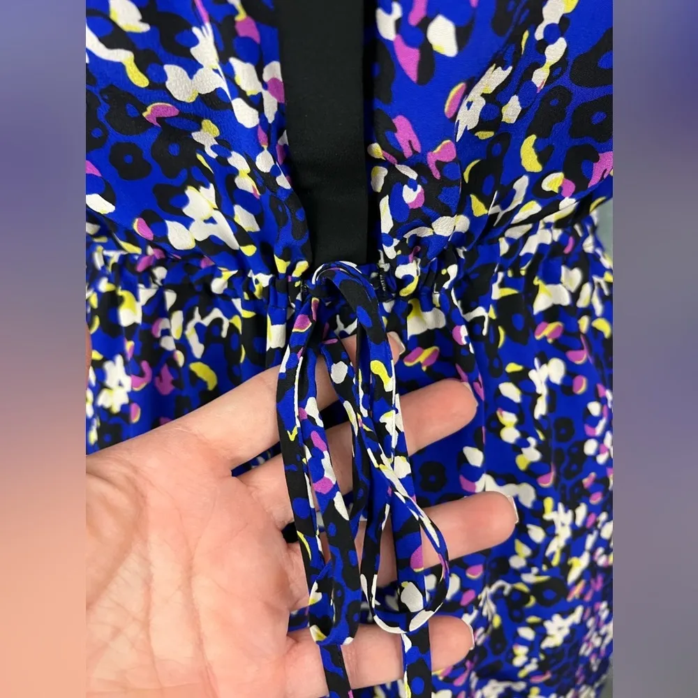 Diane Von Furstenberg Abstrat Foral 100% Silk Dress - Size 4 - Image 4