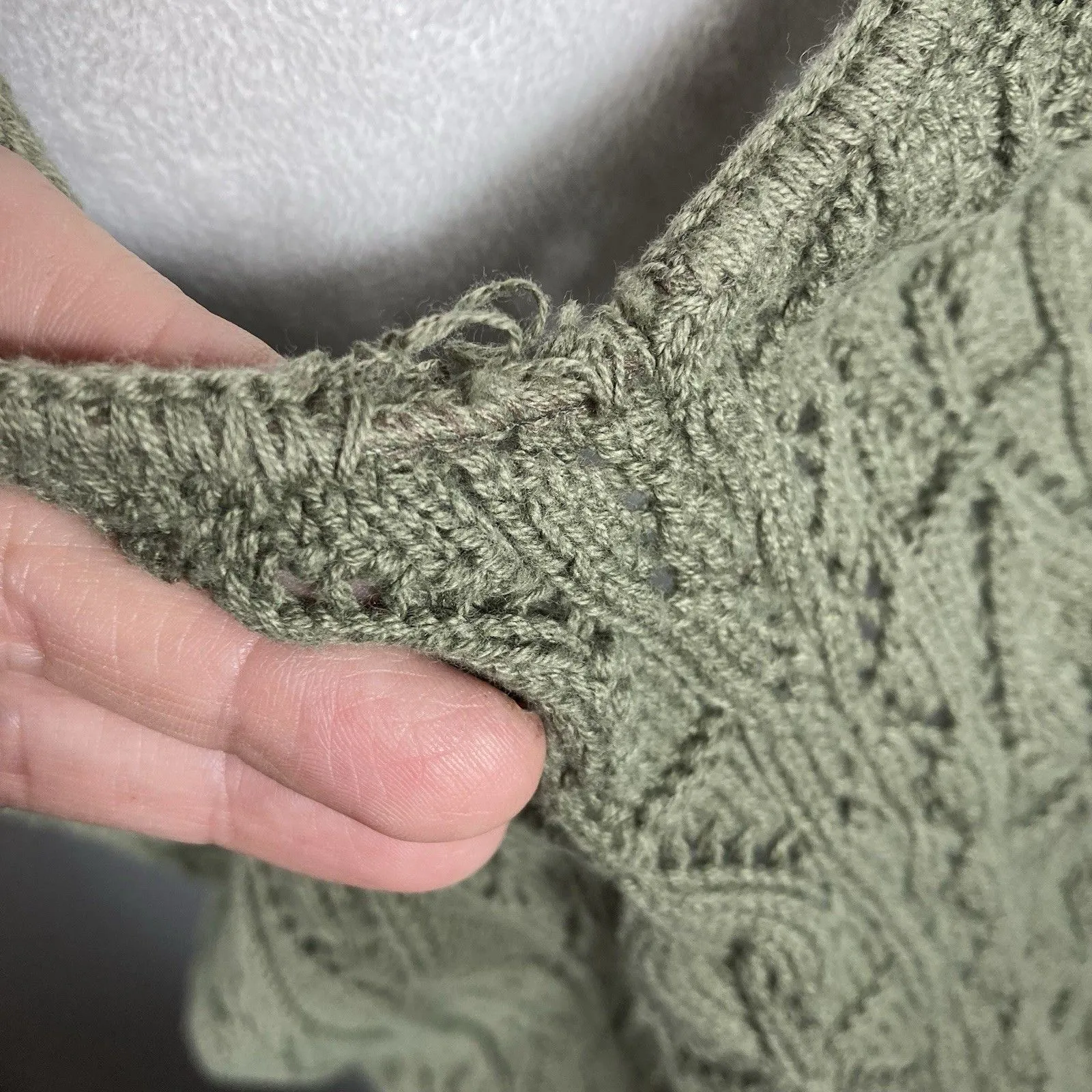 Vintage Pierre Cardin Crochet Vest Sz M Boho Cottagecore Neutral Khaki Green USA - Image 8