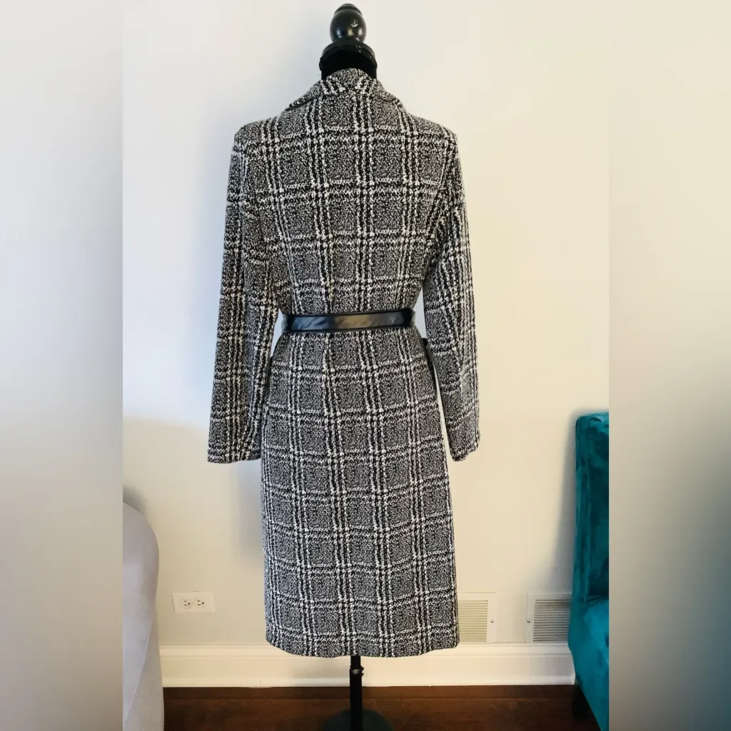 Nice,soft,very COMFY trench coat/long jacket 🖤🤍🖤 - Image 5