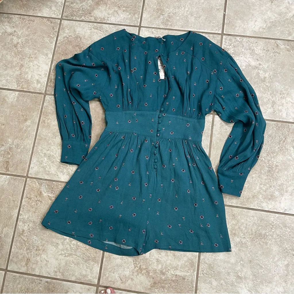 $128‎ NWT FREE PEOPLE SzS LOVE GROWS LONG SLEEVE ROMPER GREEN COMB - Image 13