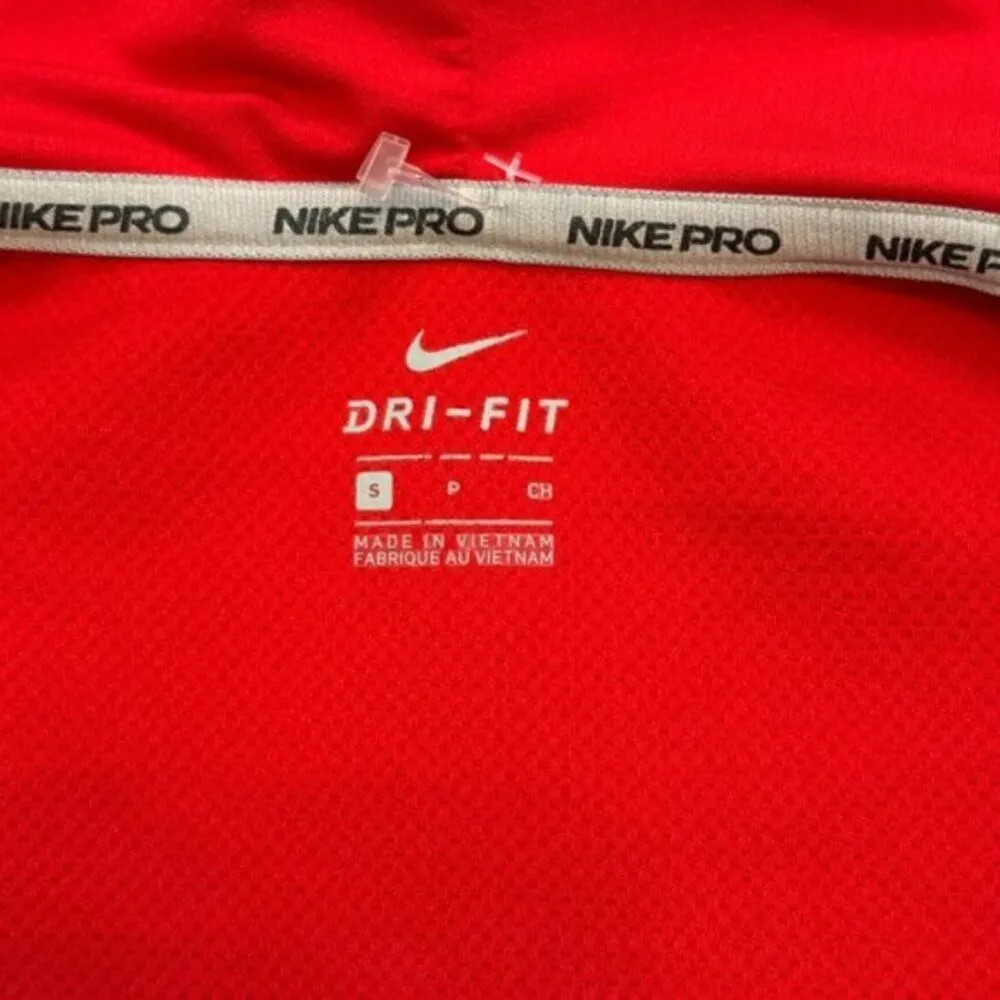 NEW Nike women's small red St. John's University Softball jacket MSRP $125 - Image 2