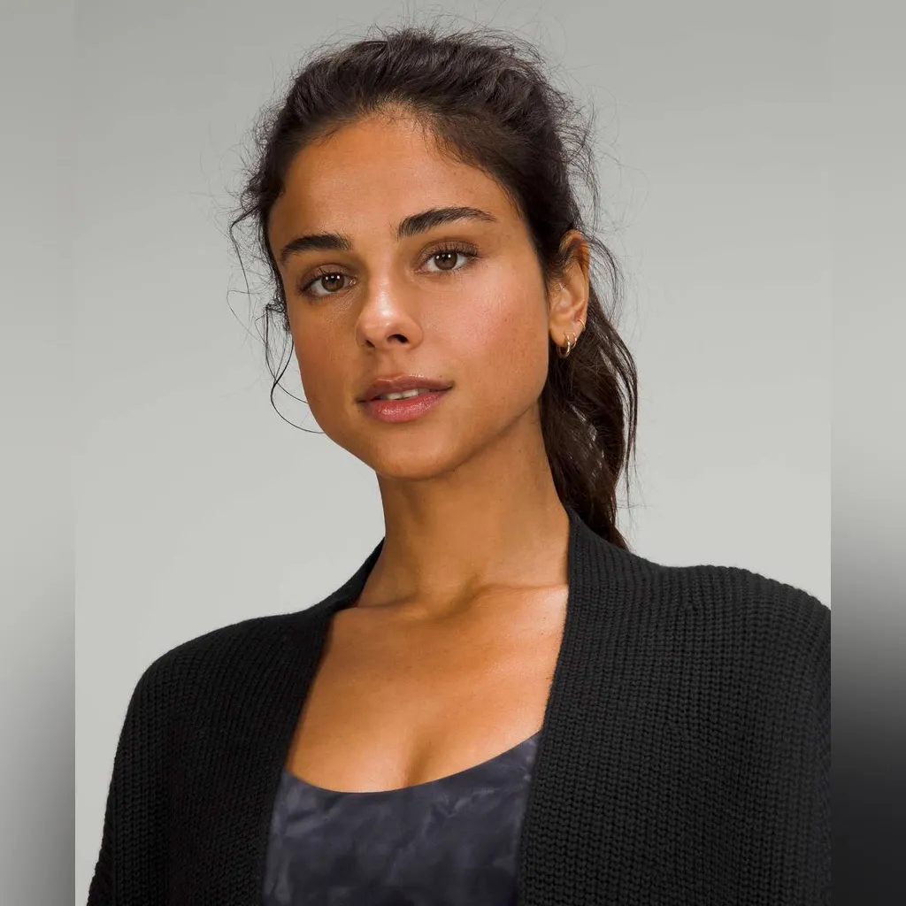 Lululemon Cashlu Sweater Wrap Black Size M/L Cashmere Blend Open Cardigan - Image 4